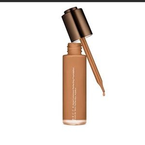 BECCA - AQUA LUMINOUS PERFECTING FOUNDATION